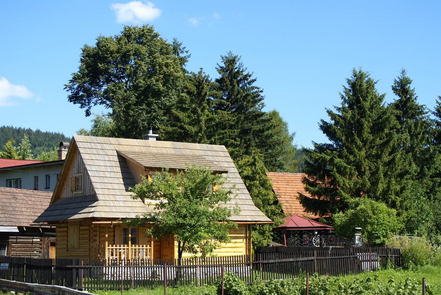 File:Slovak Republic - Liptovske Matiasovce (1).JPG