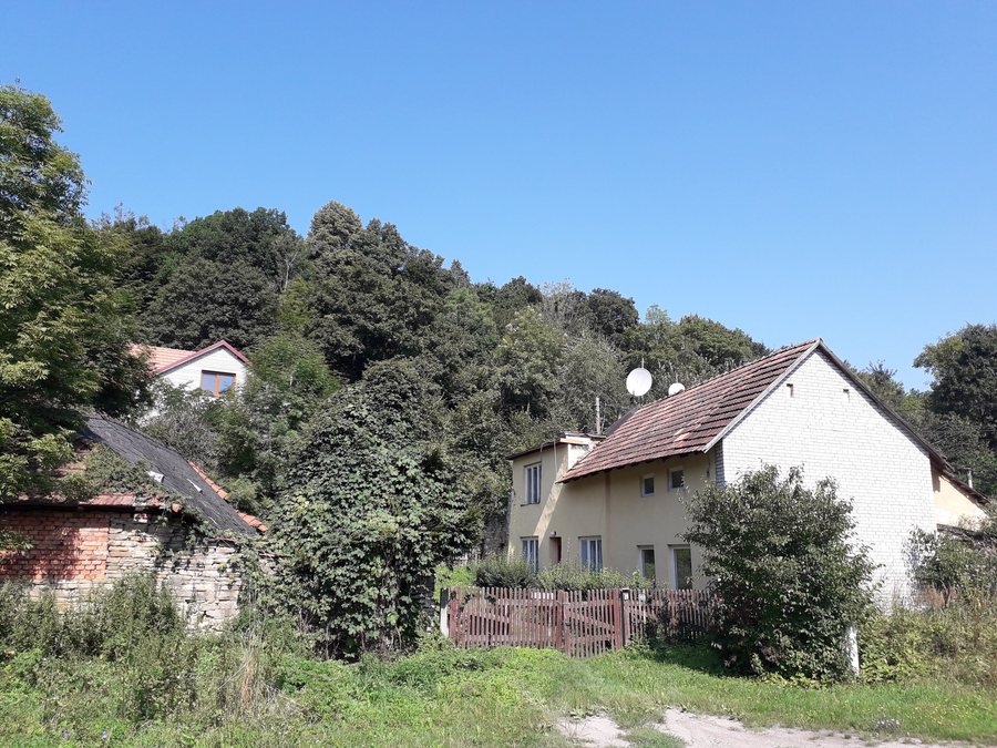 File:Podhajský mlýn, Suchov 01.jpg