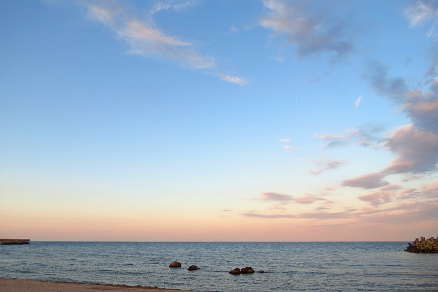 File:Dusk over the sea in Olimp, Romania (AP4M3156-1PSP-2) (7982482420).jpg