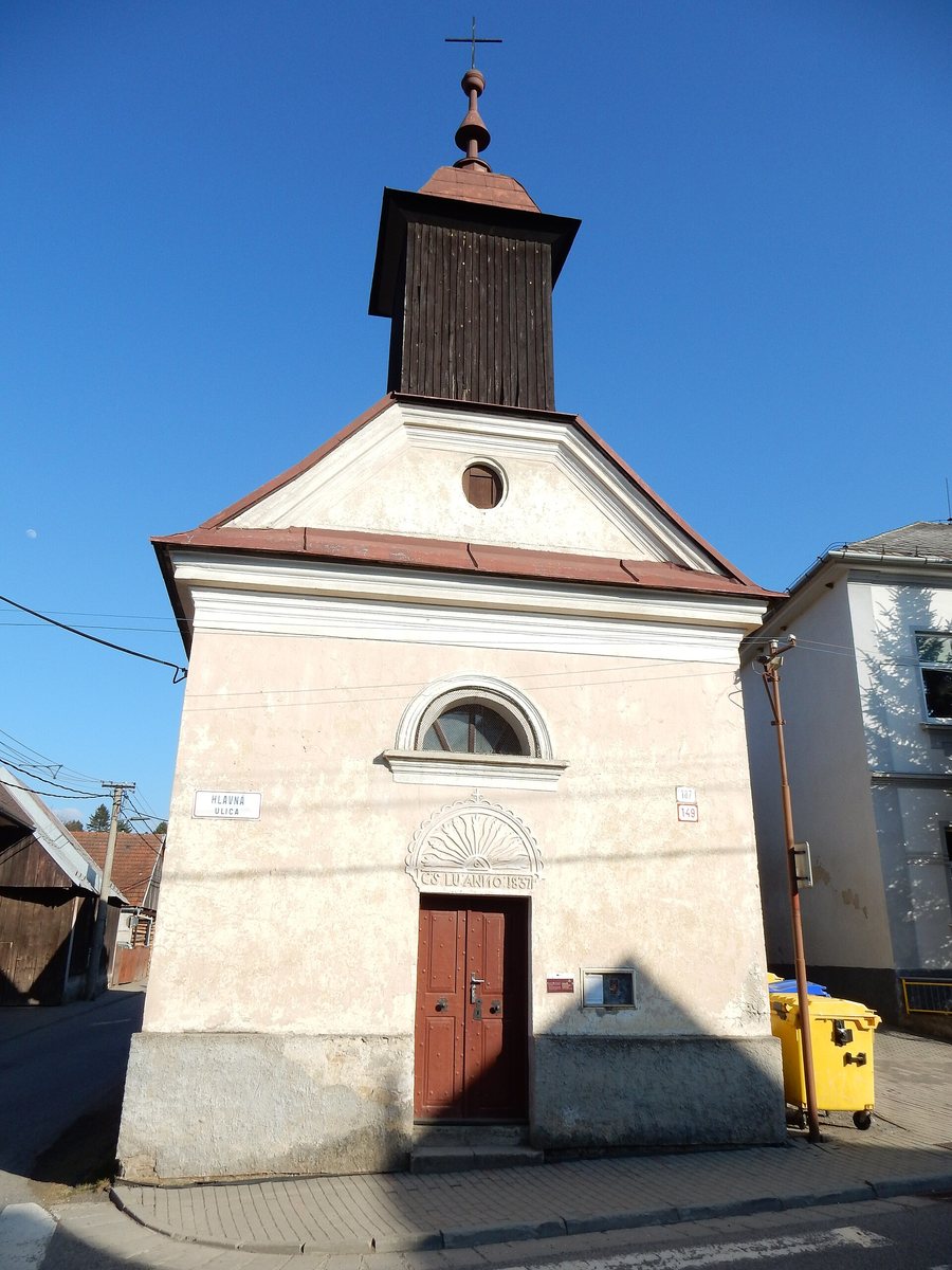 File:Závažná Poruba - kaplnka.jpg