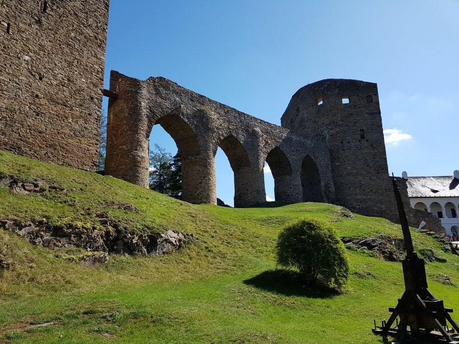 File:Velhartice Castle 001.jpg