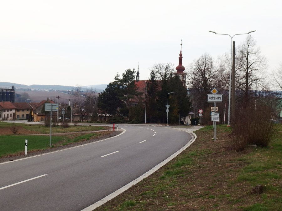File:Počenice, tabule.jpg