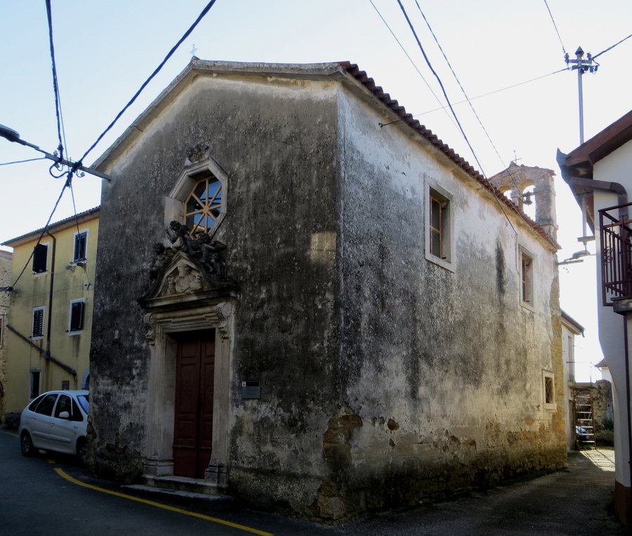 File:Kostabona Slovenia - Elias.jpg