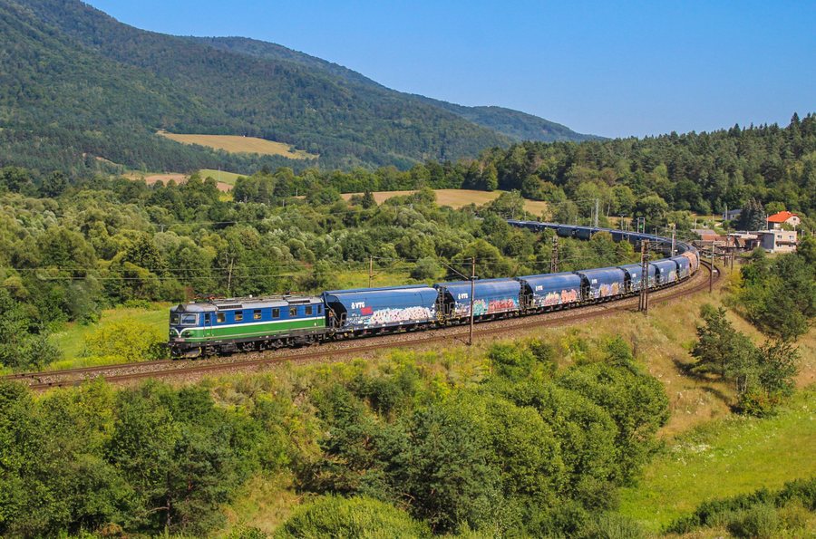 File:Retrack 182.053 Nataša - Pn 51724 - Kluknava - Slovakia - 13.08.2023.jpg