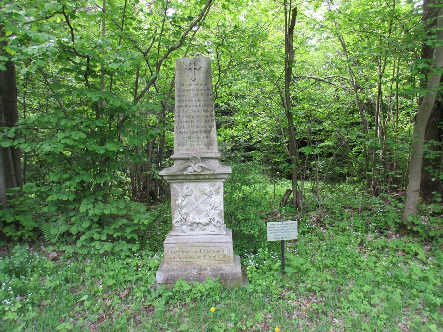 File:Líska Pomník 1757.JPG