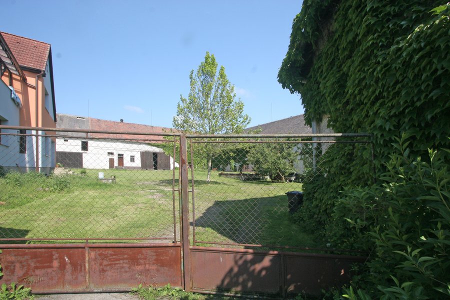 File:Čepí dvůr čp. 17.JPG
