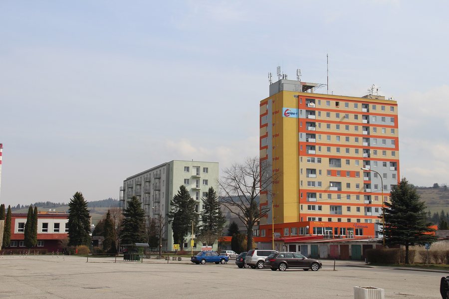 File:027 43 Nižná, Slovakia - panoramio (2).jpg