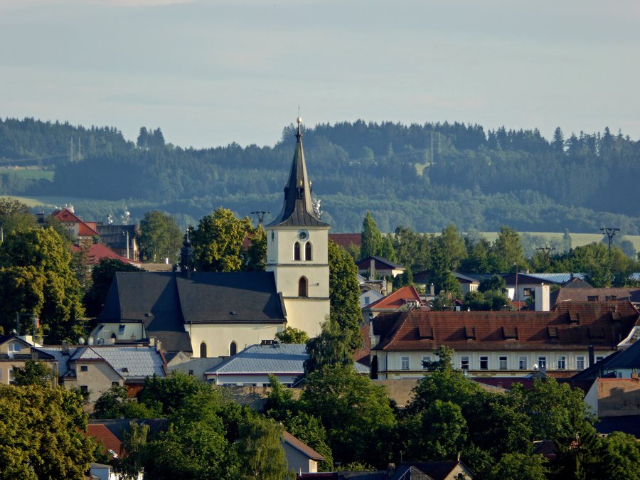 File:Skuteč, CZ160704-01.jpg