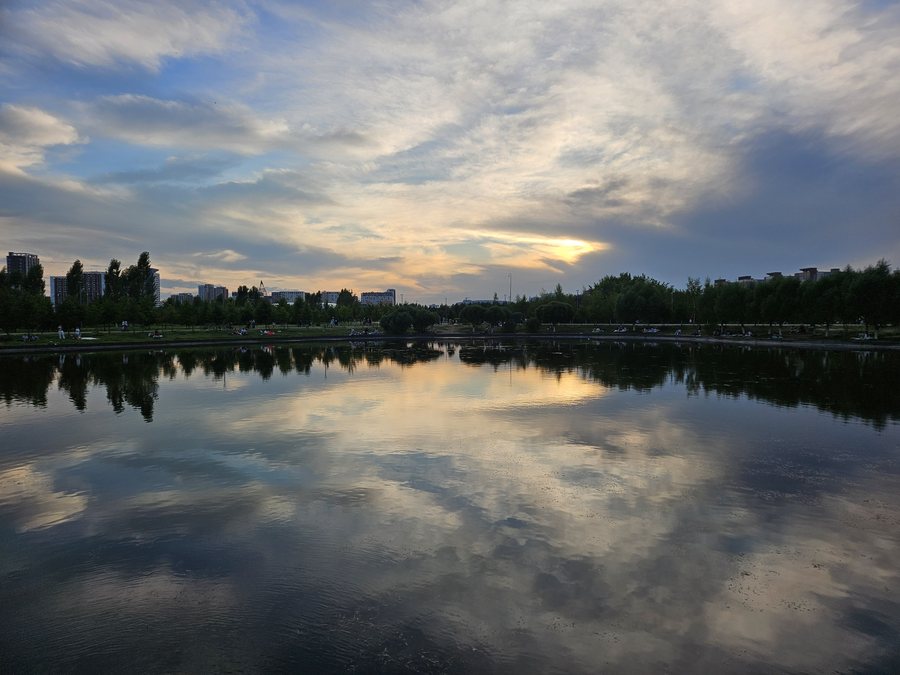 File:Astana Botanical Garden 20260628 (1).jpg