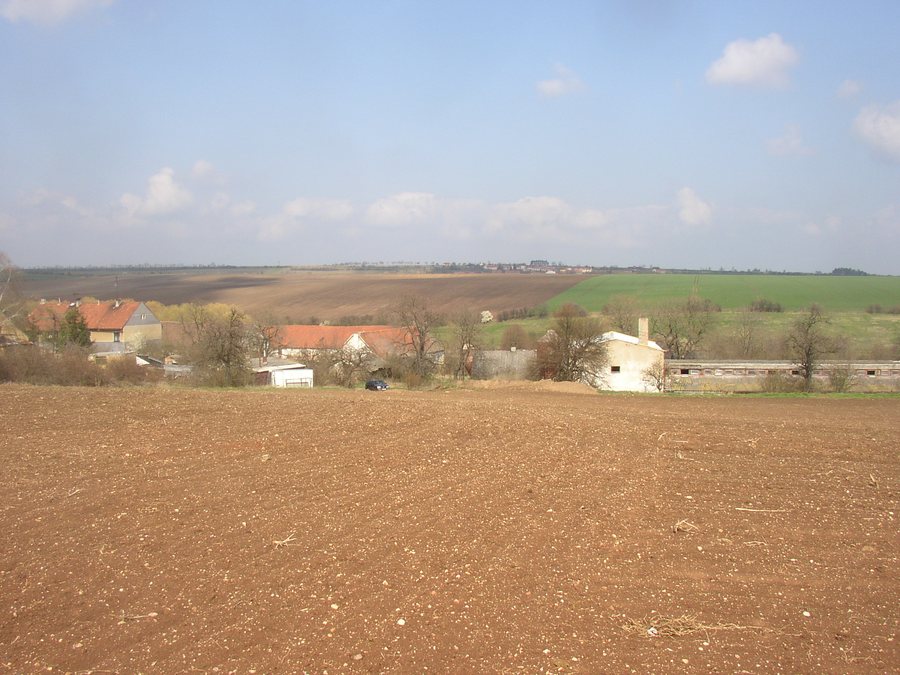 File:Brodce Dretovice CZ from SE 026.jpg