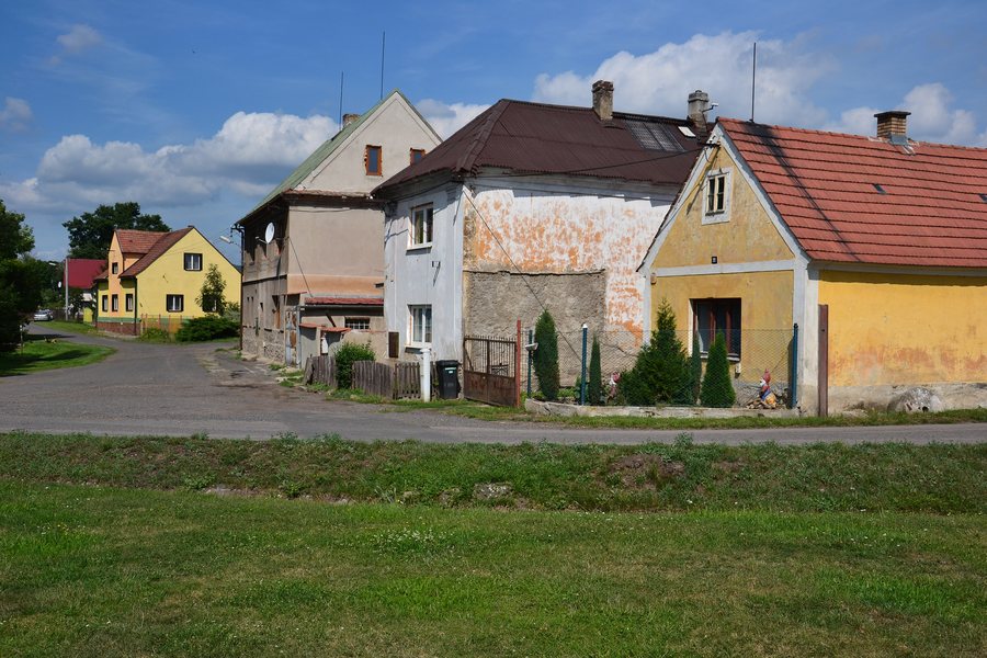 File:Pětipsy 1.jpg