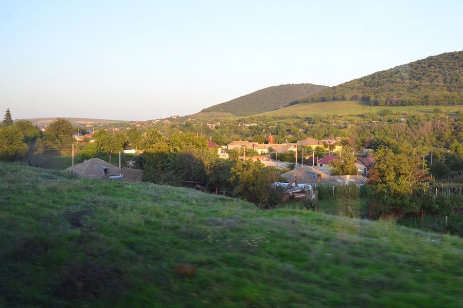File:Babadag - southwest of train station.jpg