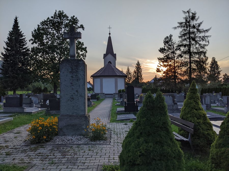 File:Smilovice (Śmiłowice, u Třince) - evangelický hřbitov (stav červenec 2024) (1).jpg
