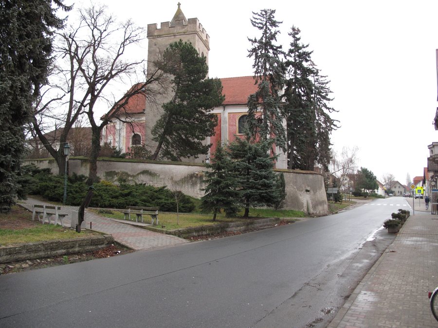 File:Čečelice, kostel sv. Havla.JPG
