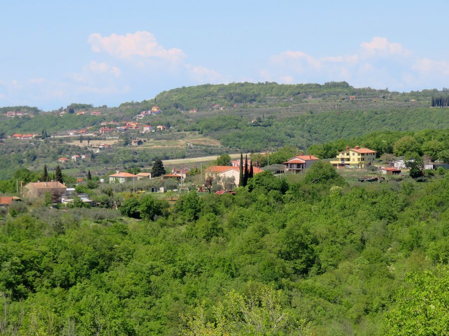 File:Sveti Peter Piran Slovenia - Ivankovec.jpg