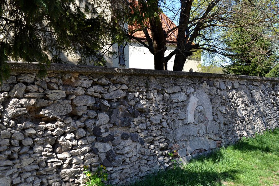 File:Lošonec kostol 02.jpg