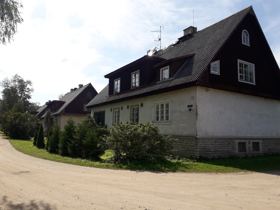 File:Lavassaare Estonia.png