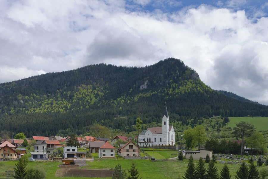 File:Valaská Dubová Sokol 2025.jpg