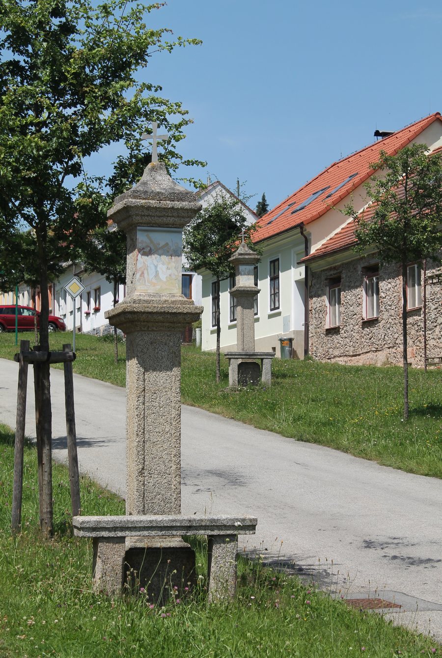 File:Chlum u Třeboně, ul. Křížová cesta (2020-07-10; 03).jpg