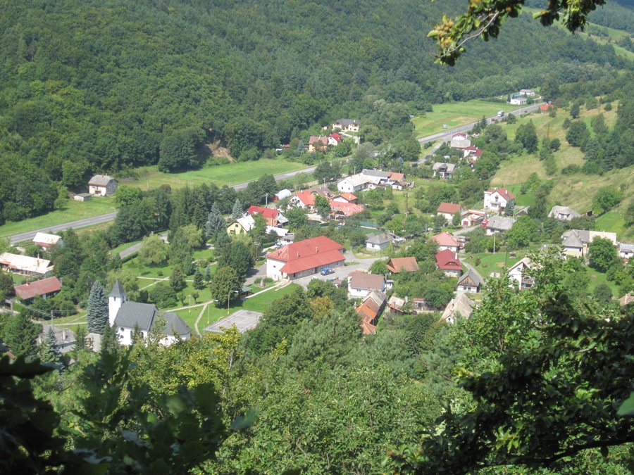 File:Dolná Ves.jpg