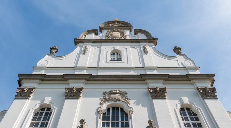File:Sacred Heart church in Bydgoszcz (9).jpg