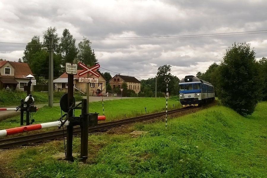 File:854.204-Chotěvice WP20170903132358.jpg