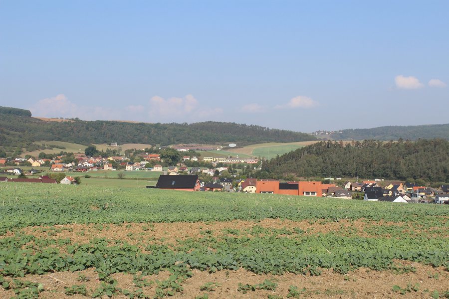 File:004 Z Levínu Trubín a Trubská SSZ.jpg