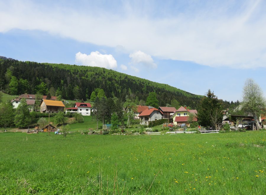 File:Blate Slovenia 4.jpg