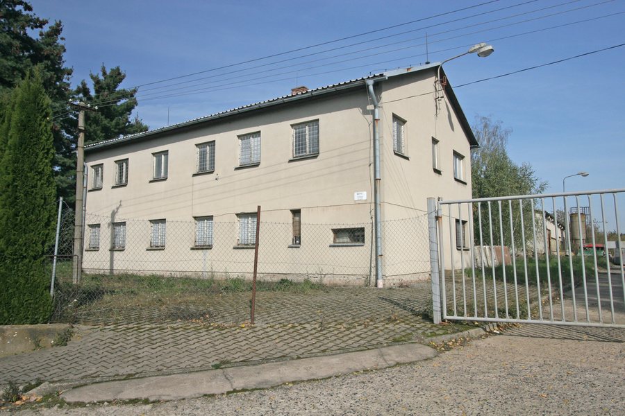 File:Sovolusky budova MITO.JPG