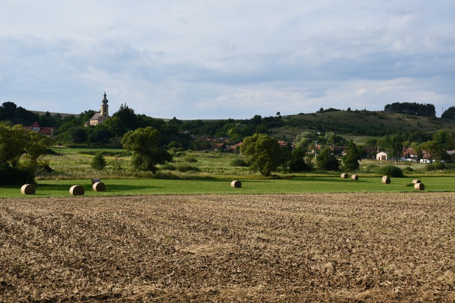 File:Alsótelekes-2021 03.jpg