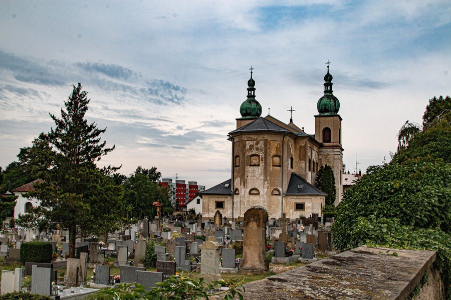 File:Hřbitov Kostelec nad Orlicí 01.jpg
