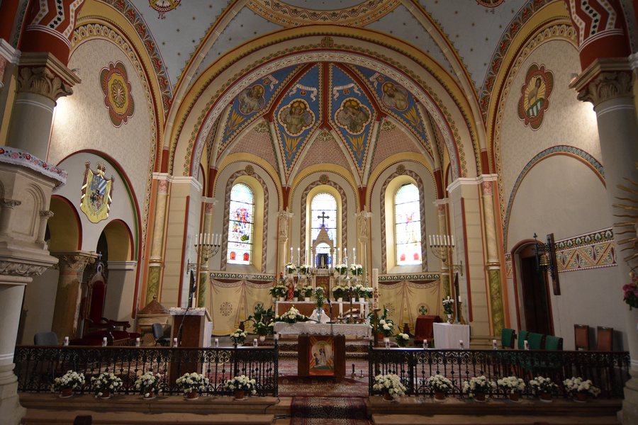 File:Gyöngyösfalu-Nagypöse rk templom St Martin 01.jpg
