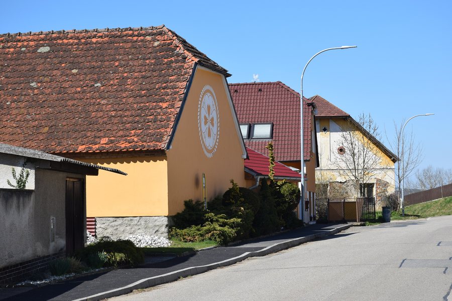 File:Libětice (01).jpg