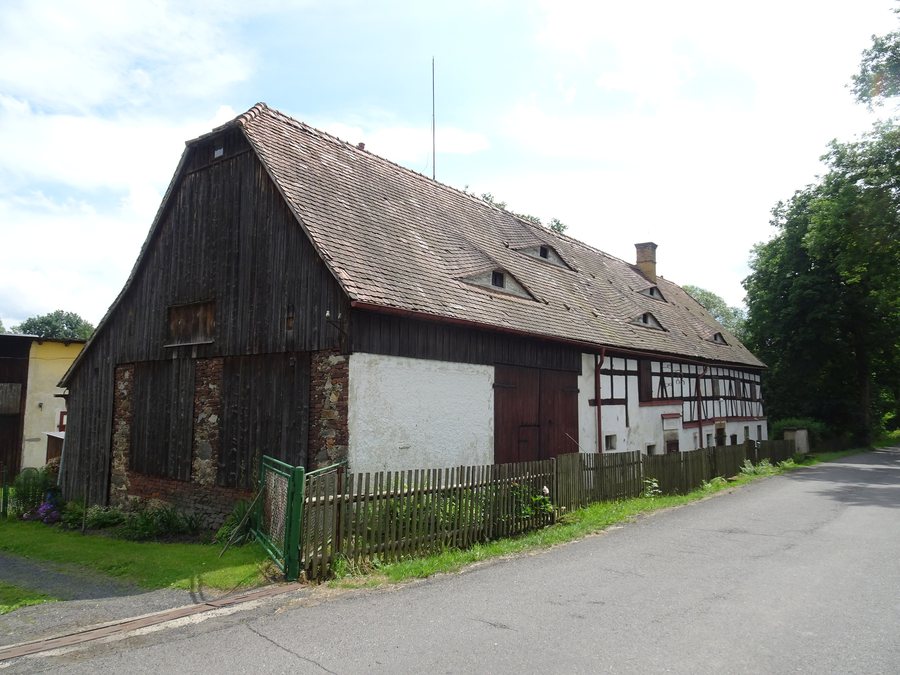 File:Dolní Řasnice, kovárna (1).jpg