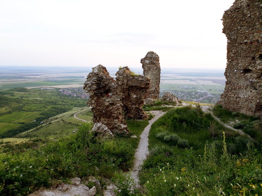 File:Vista from Siria fortress.jpg