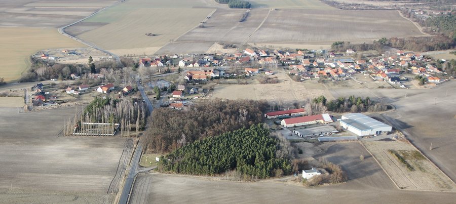 File:Jirice letecky.JPG