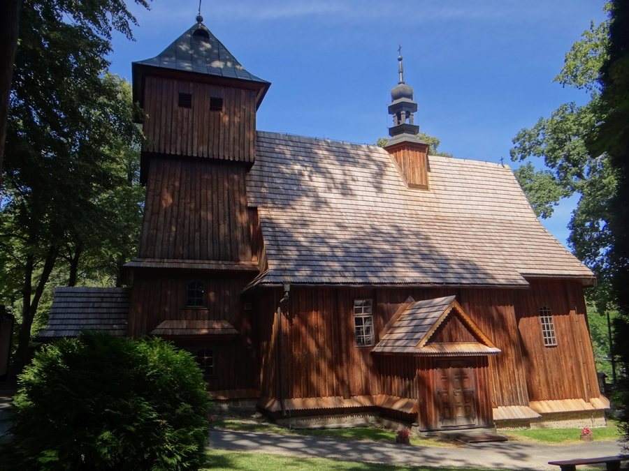 File:Gruszówkościół PW12 (3).jpg