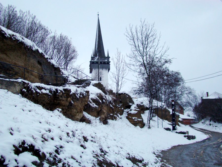 File:Biserica reformată din Izvoru Crișului (1).jpg