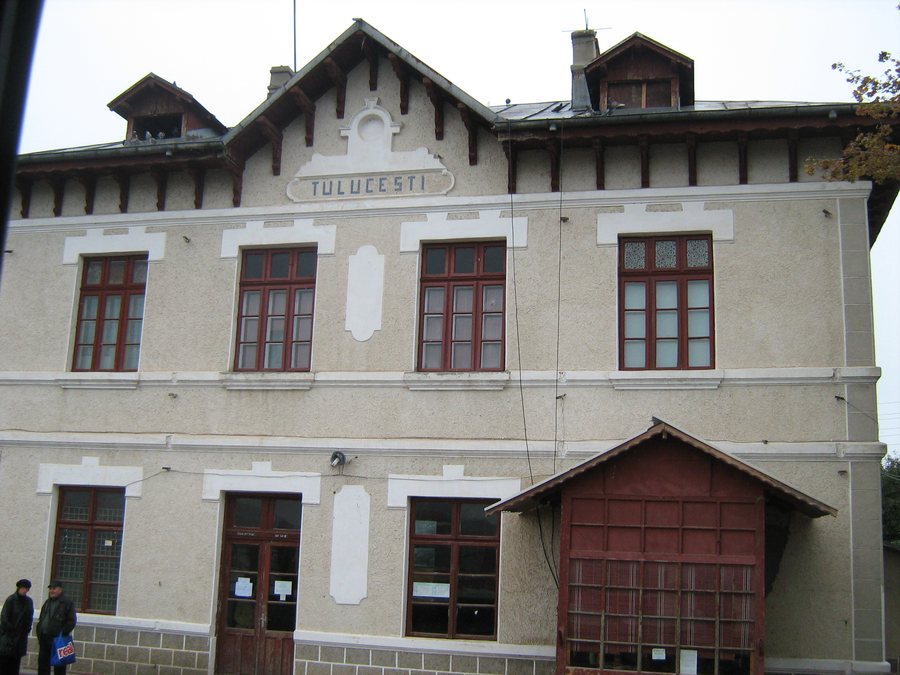 File:Tulucesti 180.jpg