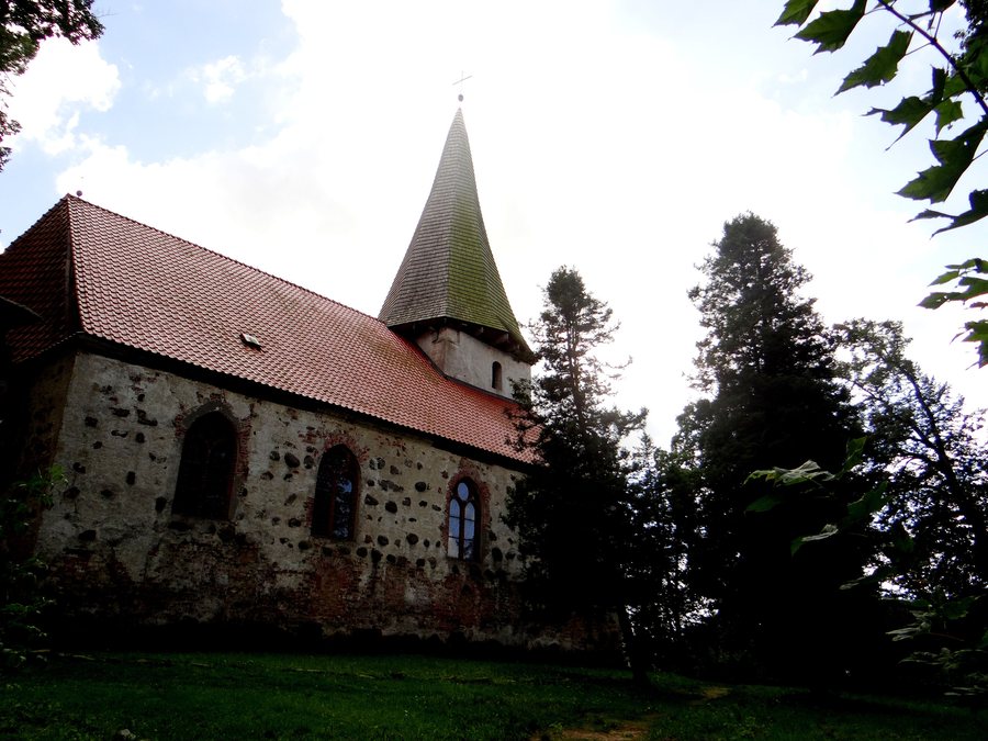 File:Łącko, Kościół Zwiastowania NMP.jpg