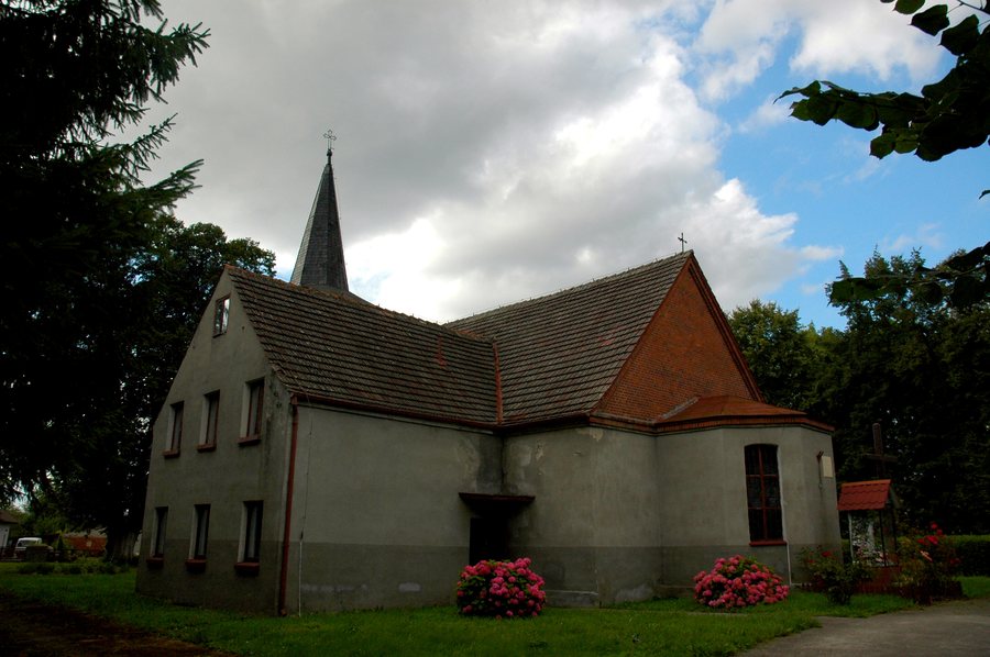File:Bełczna - kosciół - 10.08.2025 15-21-52.jpg