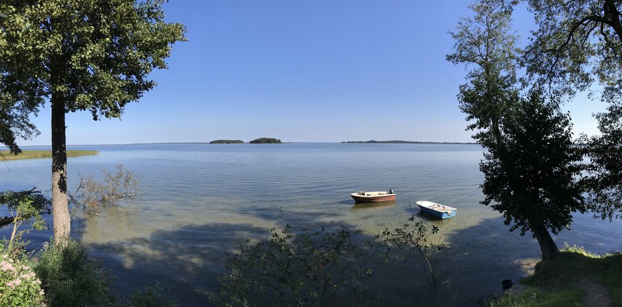 File:Jezioro Śniardwy - Niedźwiedzi Róg 1.jpg