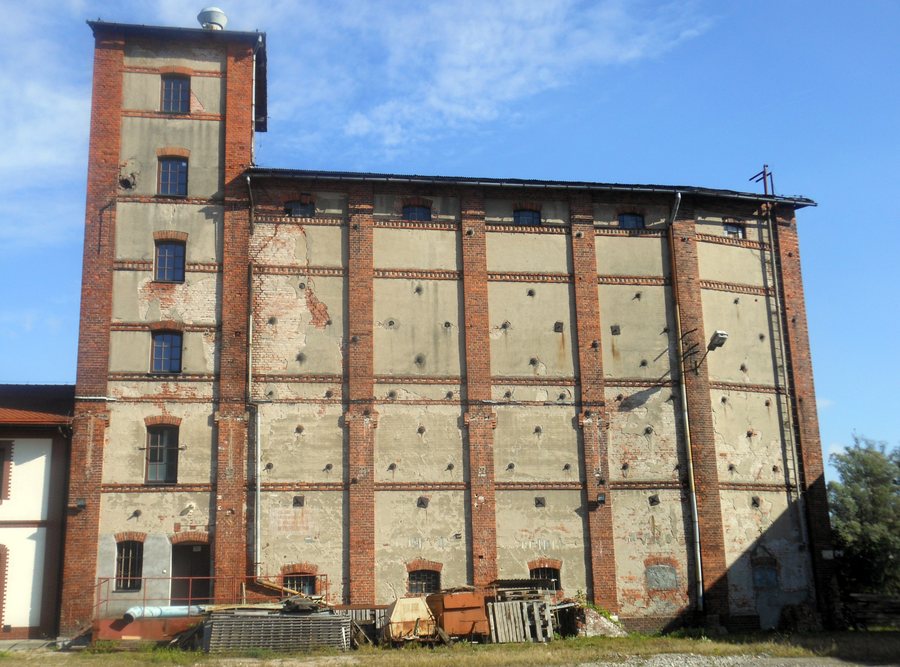 File:Mlyn-lubicz-1a.jpg