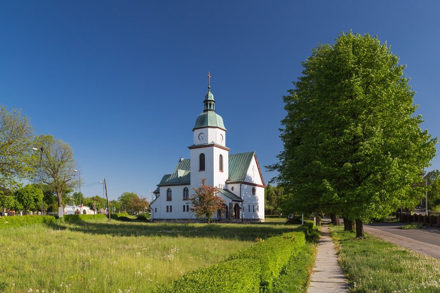 File:2022 Żory, Kościół ewangelicko-augsburski Zbawiciela 02.jpg