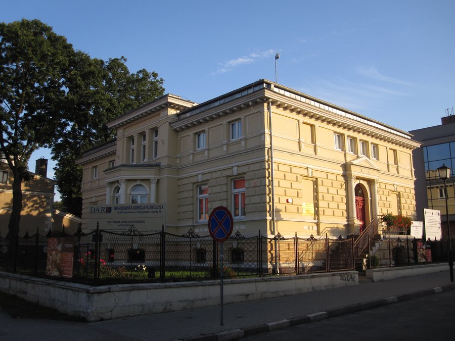 File:Działdowo - Budynek przy ul. Jagiełły 15.jpg