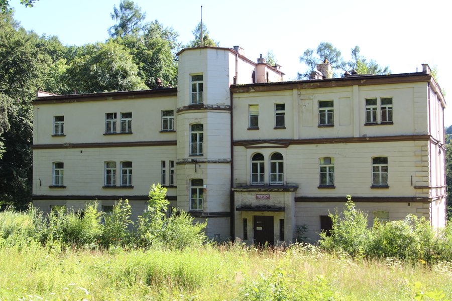 File:Zagorze Slaskie palace 01.JPG