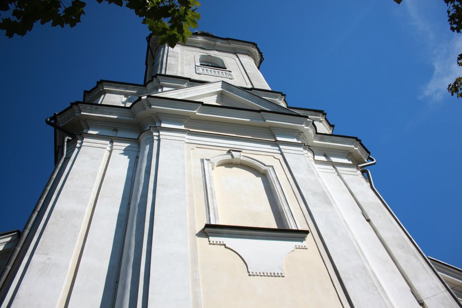 File:Tuchów kościół (20).JPG