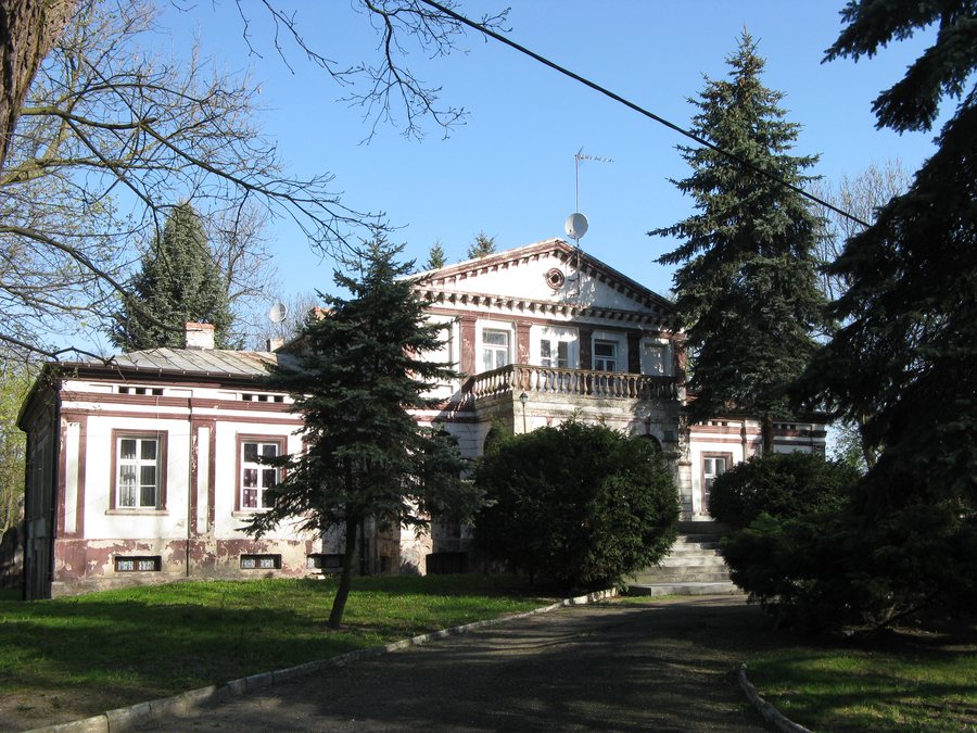 Steklin Manor House 01