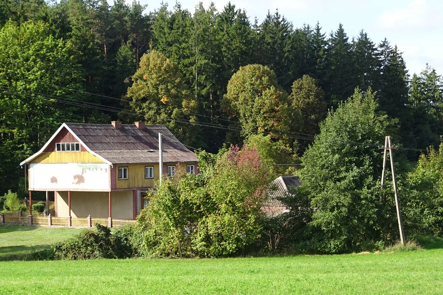 File:14 Kuligi Village.jpg