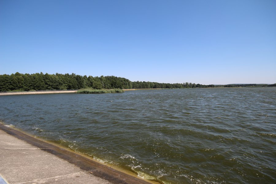 File:Borków - Borków Lake 01.jpg